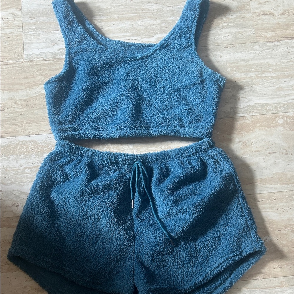 SHEIN Teal Fuzzy Pajama Set